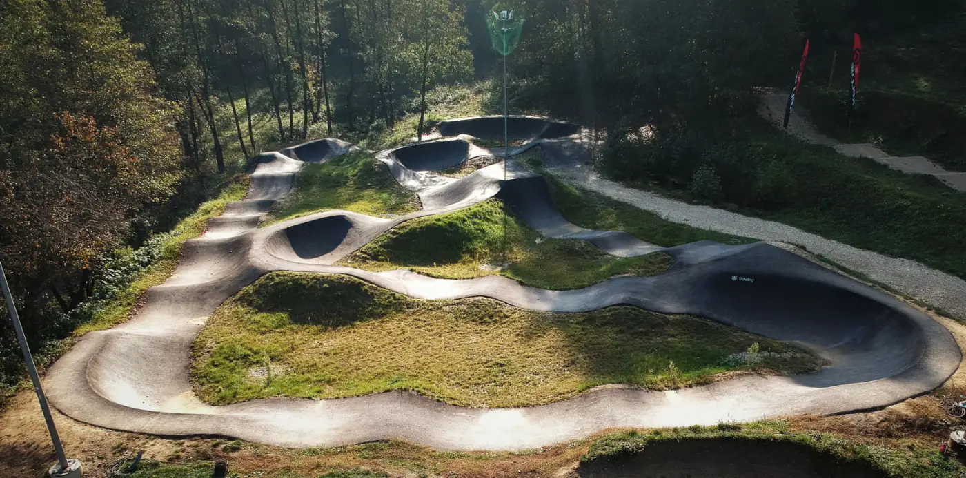 Pumptrack v Bikeparku Kálnica